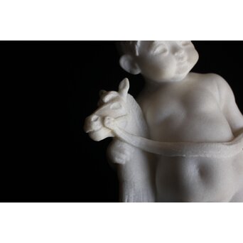 小倉右一郎 大理石彫刻 子供　X653 