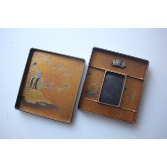 時代蒔絵硯箱　Q416 