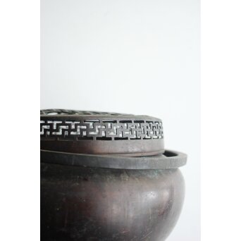 張鳴岐製 銅製手炉　M496 